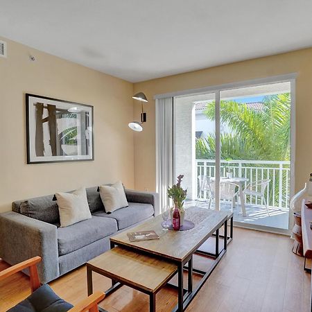 Dharma Home Suites South Miami At Red Road Commons Luaran gambar