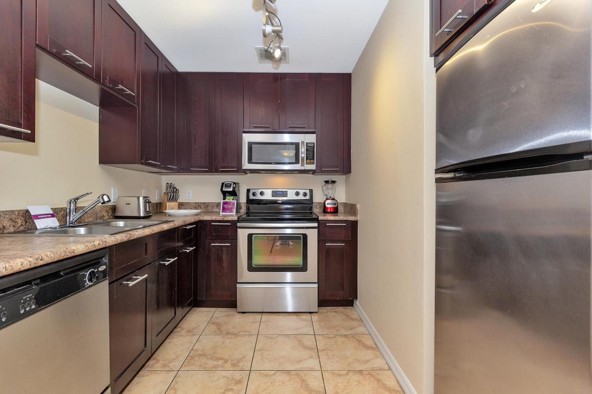 Dharma Home Suites South Miami At Red Road Commons Luaran gambar