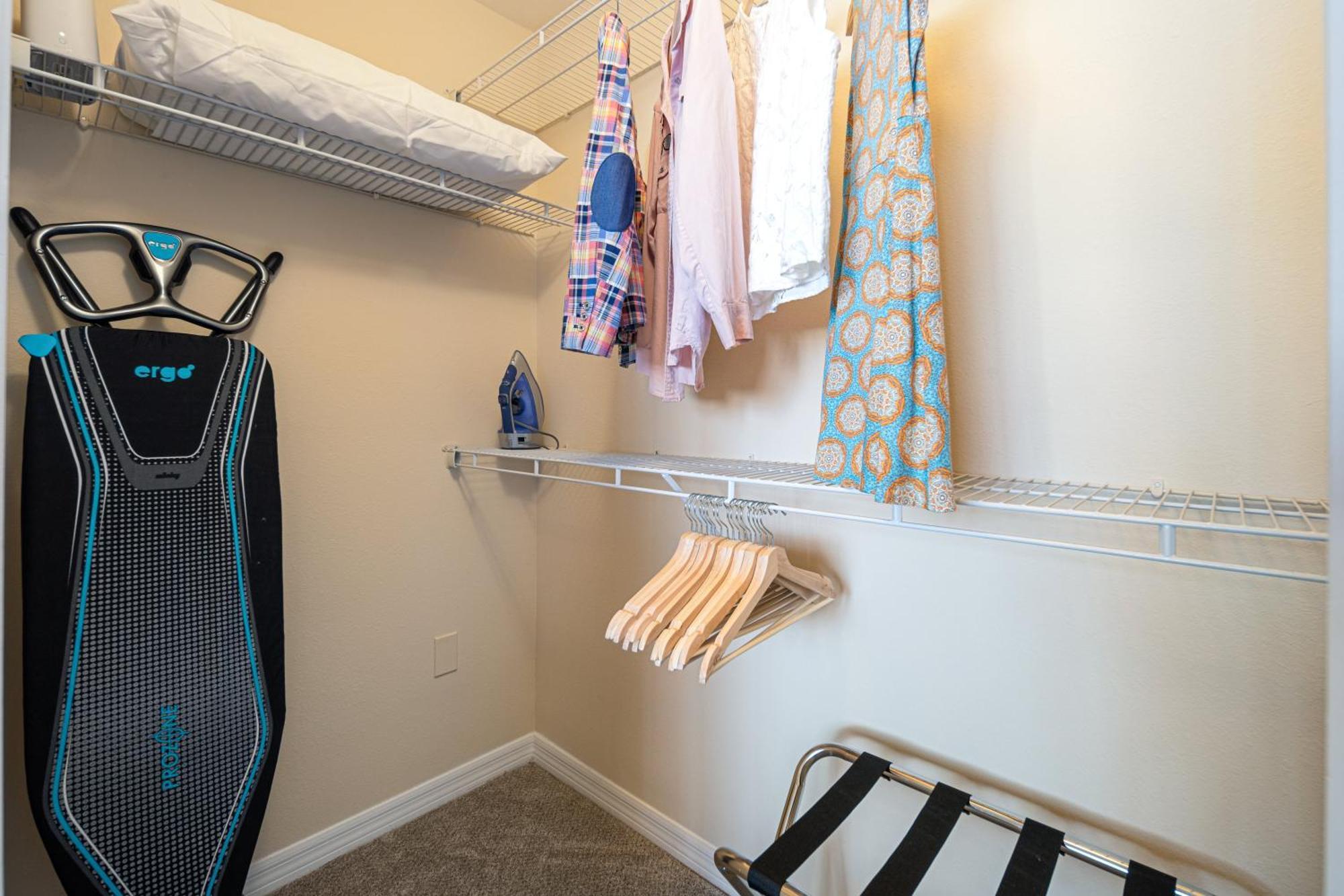 Dharma Home Suites South Miami At Red Road Commons Luaran gambar