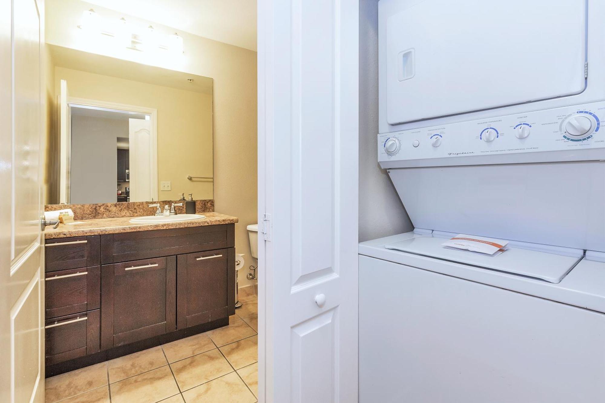 Dharma Home Suites South Miami At Red Road Commons Luaran gambar